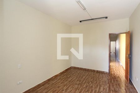 Casa à venda com 200m², 3 quartos e 2 vagas Casa à venda com 200m², 3 quartos e 2 vagasQuarto 3