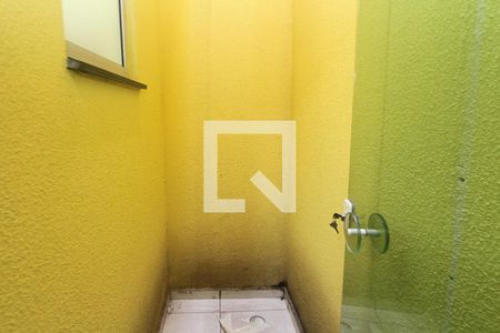 Casa à venda com 200m², 3 quartos e 2 vagas Casa à venda com 200m², 3 quartos e 2 vagasSacada