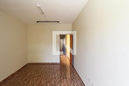 Casa à venda com 200m², 3 quartos e 2 vagas Casa à venda com 200m², 3 quartos e 2 vagasQuarto 3