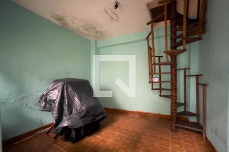 Casa à venda com 217m², 3 quartos e 1 vagaedícula 