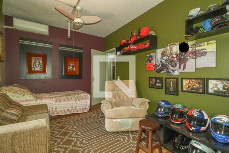 Casa à venda com 337m², 3 quartos e 4 vagas Casa à venda com 337m², 3 quartos e 4 vagasQuarto 2