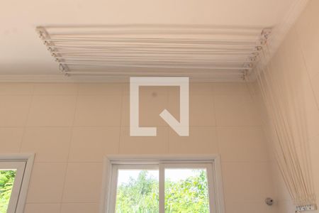 Casa à venda com 180m², 3 quartos e 4 vagas Casa à venda com 180m², 3 quartos e 4 vagasÁREA DE SERVIÇO