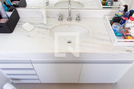 Casa à venda com 180m², 3 quartos e 4 vagas Casa à venda com 180m², 3 quartos e 4 vagasBANHEIRO DA SUITE