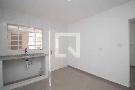 Cozinha de casa para alugar com 2 quartos, 129m² em Freguesia do Ó, São Paulo