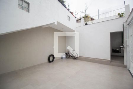 Garagem de casa para alugar com 2 quartos, 129m² em Freguesia do Ó, São Paulo