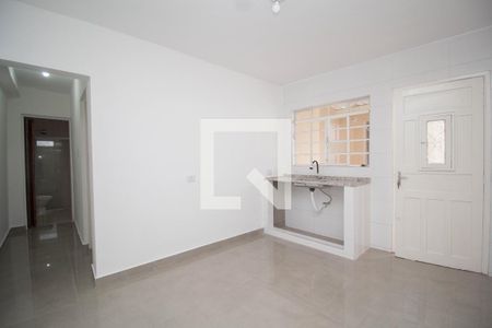 Cozinha de casa para alugar com 2 quartos, 129m² em Freguesia do Ó, São Paulo