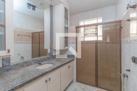 Casa à venda com 360m², 3 quartos e 4 vagasBanheiro