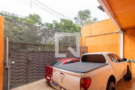 Casa à venda com 152m², 4 quartos e 3 vagas Casa à venda com 152m², 4 quartos e 3 vagasGaragem