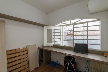 Casa à venda com 152m², 4 quartos e 3 vagas Casa à venda com 152m², 4 quartos e 3 vagasEscritorio