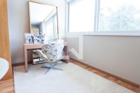 Casa de condomínio à venda com 480m², 3 quartos e 5 vagasSuíte 1