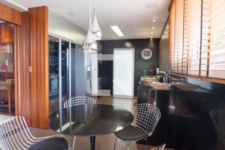 Casa de condomínio à venda com 480m², 3 quartos e 5 vagasCozinha