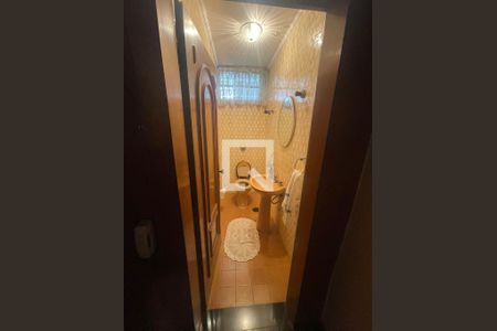 Apartamento à venda com 265m², 3 quartos e 2 vagasBanheiro 3