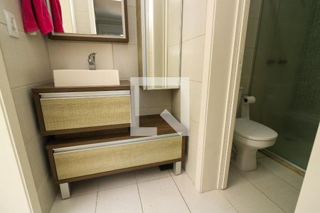 Casa à venda com 136m², 3 quartos e 2 vagas Casa à venda com 136m², 3 quartos e 2 vagasBanheiro da Suíte 2