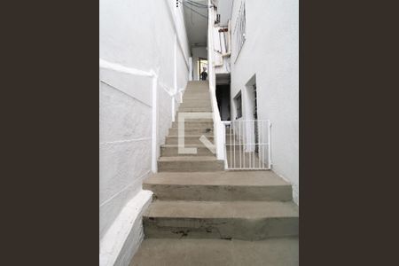 Casa para alugar com 90m², 2 quartos e sem vagaEntrada