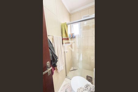 Apartamento à venda com 100m², 2 quartos e 2 vagas Apartamento à venda com 100m², 2 quartos e 2 vagasBanheiro da Suíte