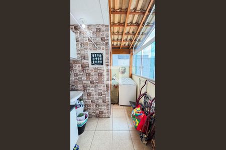 Apartamento à venda com 100m², 2 quartos e 2 vagas Apartamento à venda com 100m², 2 quartos e 2 vagasCobertura - Area de Serviço