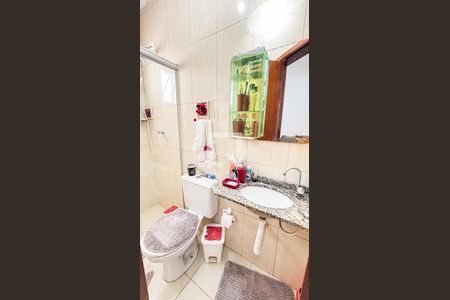 Apartamento à venda com 100m², 2 quartos e 2 vagas Apartamento à venda com 100m², 2 quartos e 2 vagasBanheiro