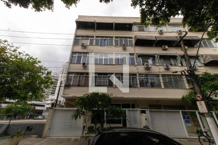 Apartamento à venda com 78m², 3 quartos e sem vagaFachada