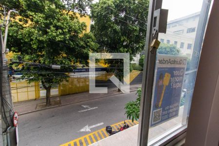 Apartamento à venda com 78m², 3 quartos e sem vagaPlaquinha 