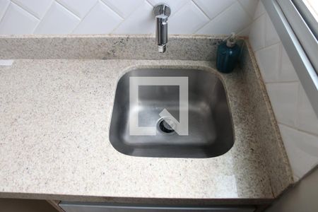 Apartamento para alugar com 77m², 3 quartos e 1 vagaCozinha e Área de Serviço