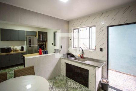 Casa à venda com 230m², 5 quartos e 1 vagaCozinha 2