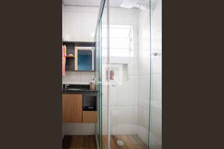 Casa à venda com 230m², 5 quartos e 1 vagaBanheiro 1