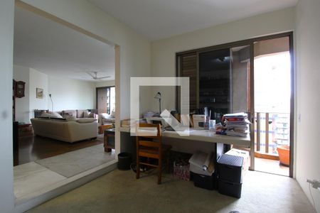 Escritório de apartamento para alugar com 3 quartos, 173m² em Itaim Bibi, São Paulo