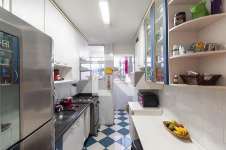 Apartamento à venda com 56m², 2 quartos e 1 vaga Apartamento à venda com 56m², 2 quartos e 1 vagaCozinha