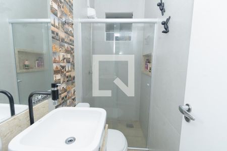 Apartamento à venda com 190m², 3 quartos e 2 vagasBanheiro Social