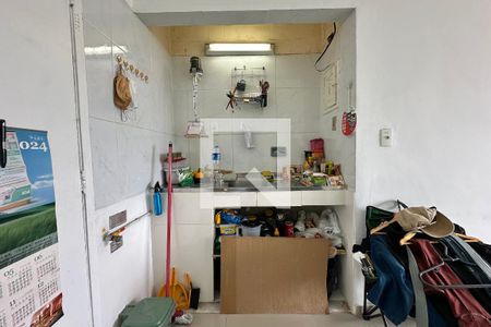 Cozinha de kitnet/studio para alugar com 1 quarto, 30m² em Laranjeiras, Rio de Janeiro