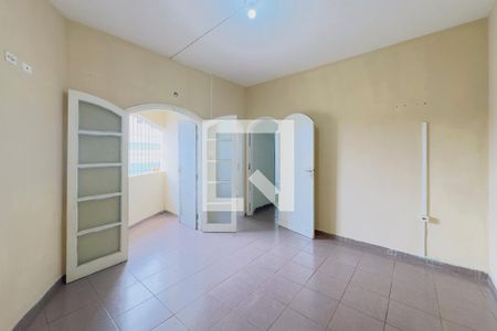 Quarto 1 de casa para alugar com 1 quarto, 70m² em Centro, Jacareí