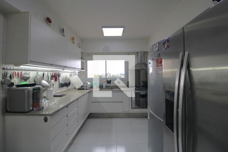 Apartamento à venda com 267m², 4 quartos e 4 vagasCozinha