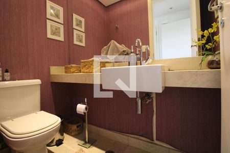 Apartamento à venda com 267m², 4 quartos e 4 vagasLavabo