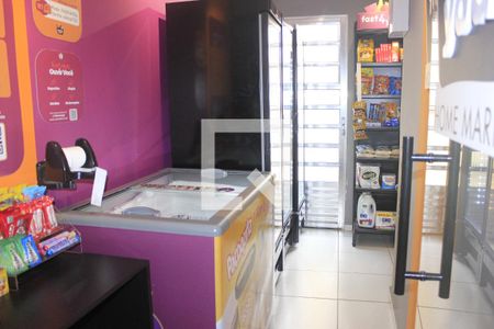 Apartamento para alugar com 48m², 2 quartos e 1 vagaÁrea comum - Mini mercado