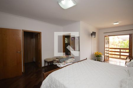 Casa à venda com 250m², 3 quartos e 4 vagasSuite 1