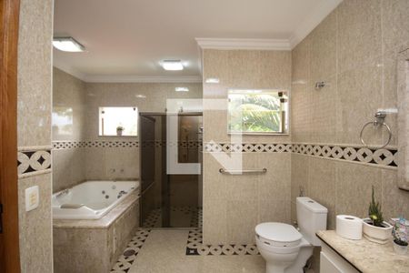 Casa à venda com 250m², 3 quartos e 4 vagasBanheiro Suite