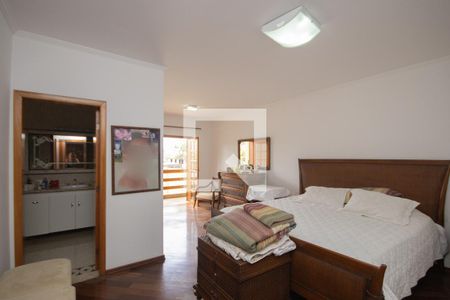 Casa à venda com 250m², 3 quartos e 4 vagasSuite 1