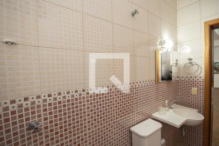 Casa à venda com 250m², 3 quartos e 4 vagasBanheiro 5