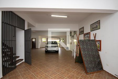 Casa à venda com 250m², 3 quartos e 4 vagasGaragem