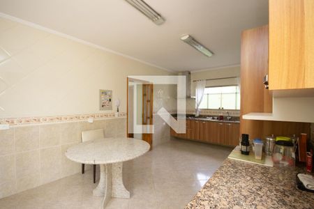 Casa à venda com 250m², 3 quartos e 4 vagasCozinha