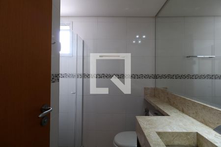 Apartamento para alugar com 72m², 2 quartos e 2 vagasBanheiro da Suíte
