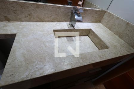 Apartamento para alugar com 72m², 2 quartos e 2 vagasBanheiro da Suíte - Pia