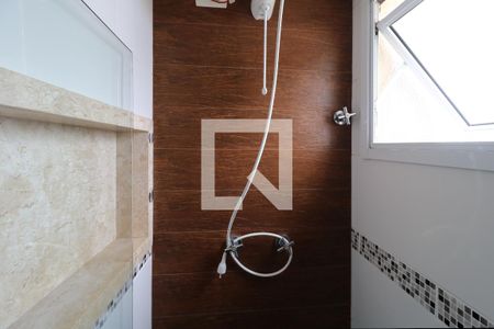 Apartamento para alugar com 72m², 2 quartos e 2 vagasBanheiro da Suíte - Box