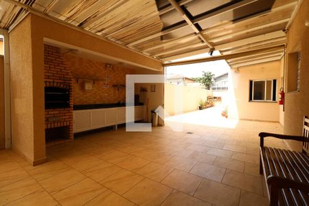 Apartamento para alugar com 72m², 2 quartos e 2 vagasÁrea Comum - Churrasqueira