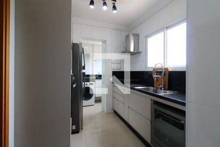 Apartamento para alugar com 72m², 2 quartos e 2 vagasCozinha