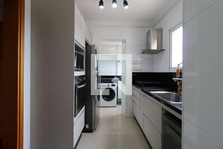 Apartamento para alugar com 72m², 2 quartos e 2 vagasCozinha