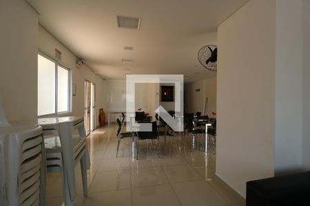 Apartamento para alugar com 72m², 2 quartos e 2 vagasÁrea Comum - Salão de Festa