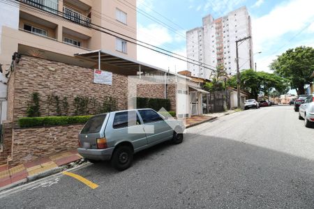 Apartamento para alugar com 72m², 2 quartos e 2 vagasFachada