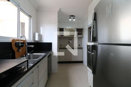 Apartamento para alugar com 72m², 2 quartos e 2 vagasCozinha