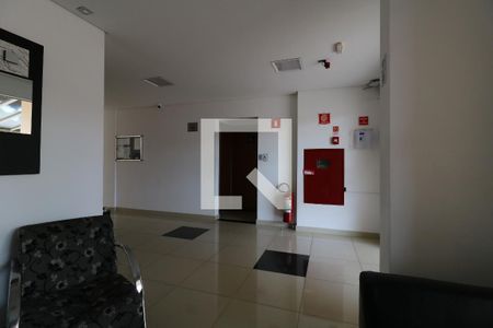 Apartamento para alugar com 72m², 2 quartos e 2 vagasÁrea Comum - Hall